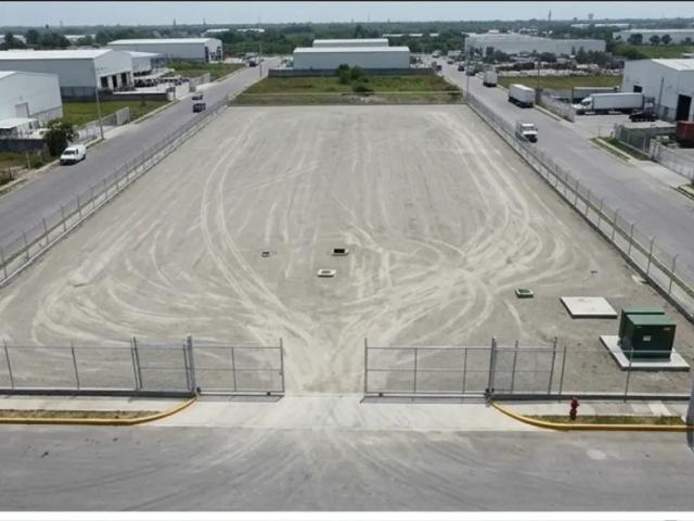 TERRENO DE USO INDUSTRIAL EN RENTA 9800M2 EN PARKE 2000 VERACRUZ CIUDAD