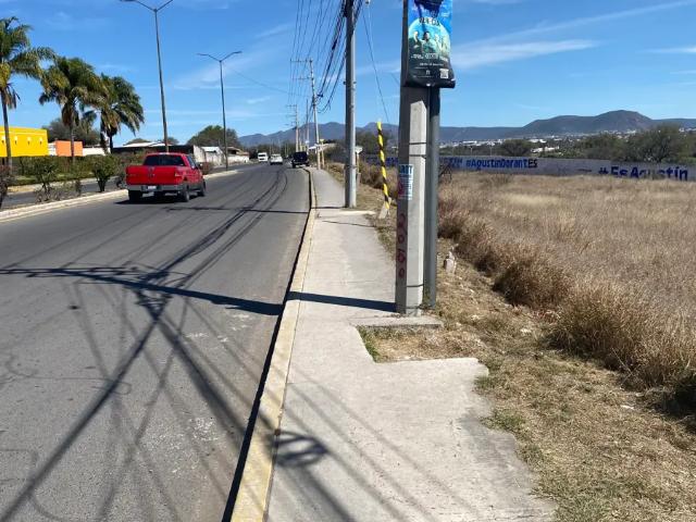 Terreno de uso mixto en venta en San Juan del Río