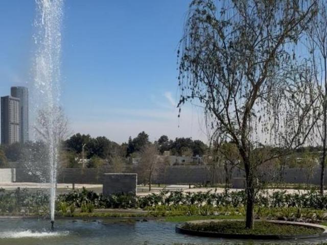 Terreno de venta en Travessera Juan Palomar y Arias