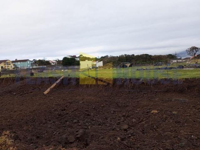 Terreno de 150 m2 Madalena, Açores