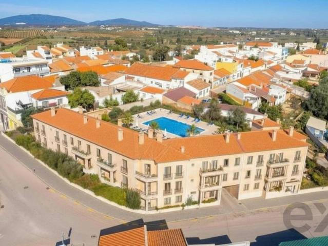 Terreno de 1512 m2 Odiáxere, Portugal
