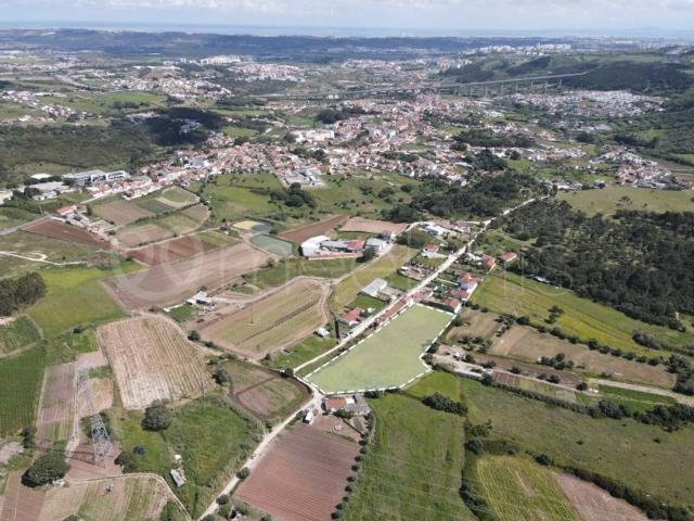 Terreno de 1558 m2 à venda Loures, Lisboa