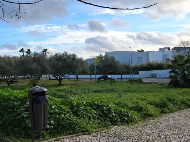 Terreno de 1604 m2 Loule Sao Clemente, Loulé, Faro