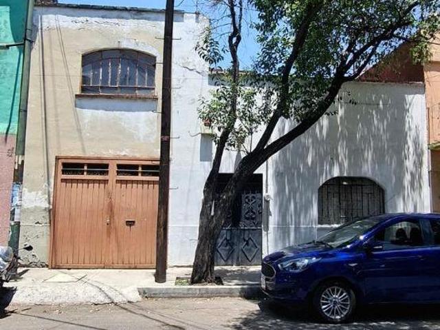 Terreno de 170 m² de superficie Col. Postal CDMX