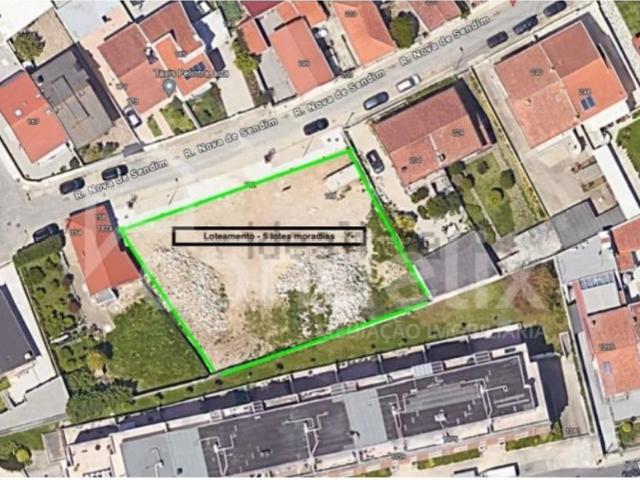 Terreno de 1821 m2 à venda Matosinhos, Porto
