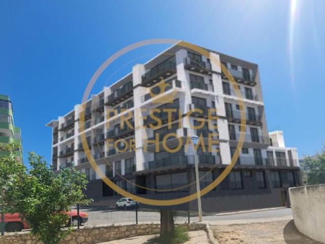Terreno de 185 m2 à venda Quarteira, Faro