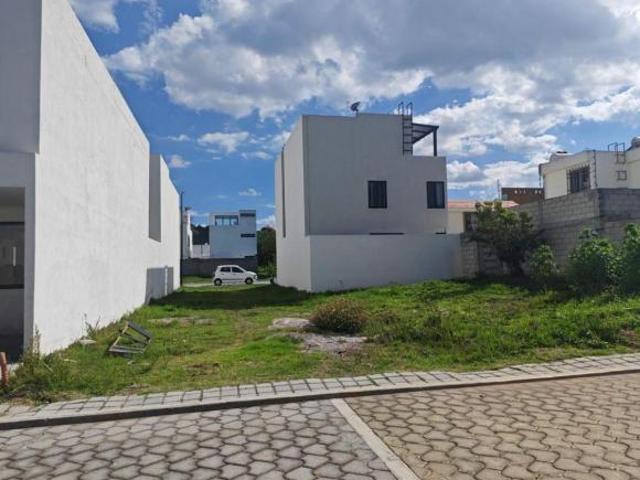 Terreno de 107 m² en venta en Pueblo San Juan Tlautla