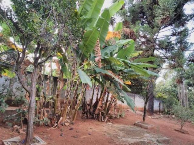 TERRENO DE 1080 METROS COM RESIDï¿½NCIA DE 03 QUARTOS EM EXCELENTE LOCALIZAï¿½ï¿½O