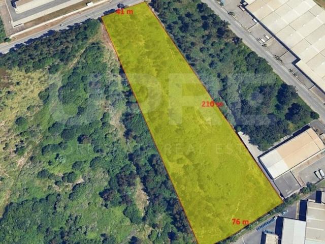 Terreno de 12457 m2 à venda Maia, Porto