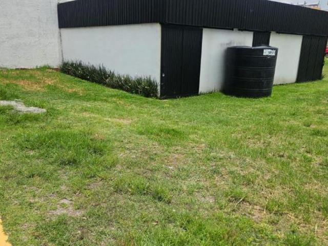 Terreno de 128 m² en venta en Fraccionamiento Arboledas de San Javier
