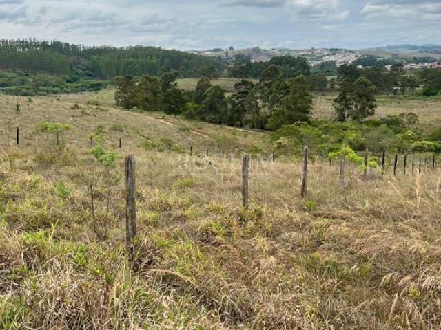 Terreno de 1.000m à Venda no Residencial Casa de Campo Andrelândia MG