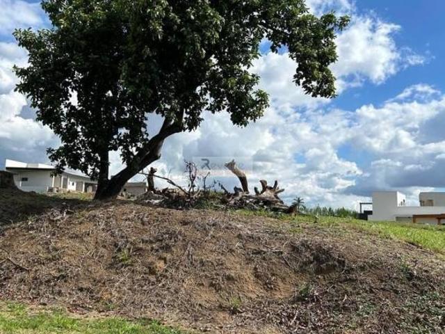 Terreno de 1.000m² em condomínio de luxo no Jardim Indaiatuba Golf, à venda em Indaiatuba SP