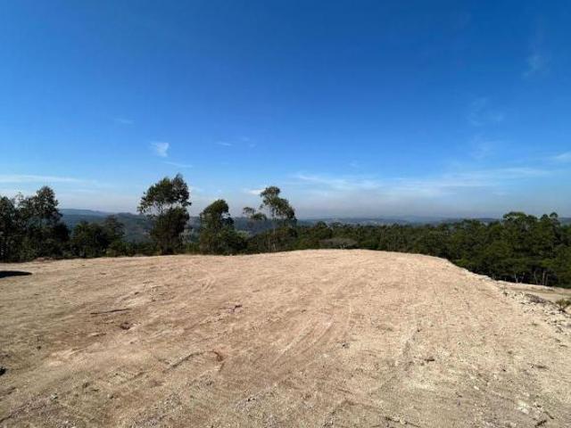 Terreno de 1.000m² em São João Novo com vista privilegiada por apenas R$ 110 mil à vista