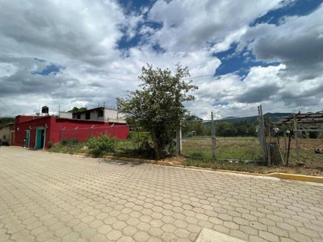 Terreno de 1,014 mts 2 en venta cerca del centro de Tlalixtac