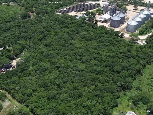 Terreno de 1.20 ha ubicado en la Hacienda de Hunxectaman, Umán, Yuc