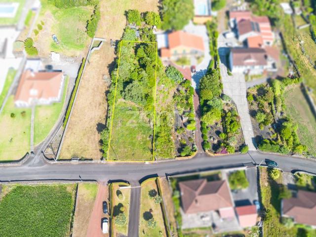 Terreno de 1.254,5 m² em Madalena