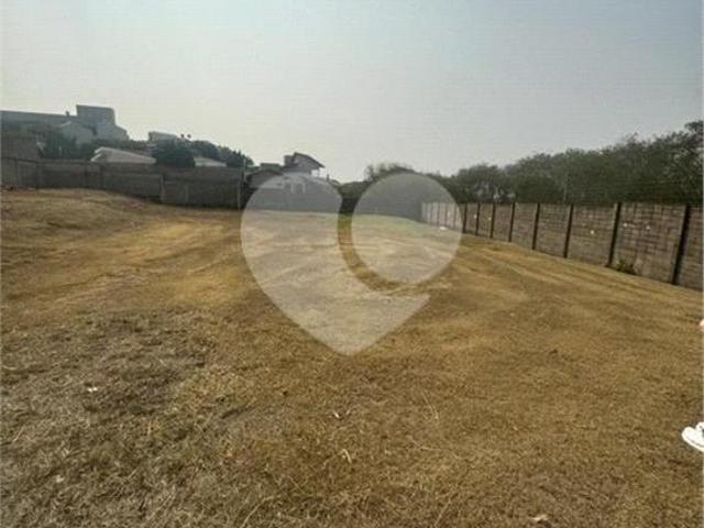 Terreno de 1.840 m2, à venda no Condomínio Park Campestre 1 na cidade de Piracicaba SP
