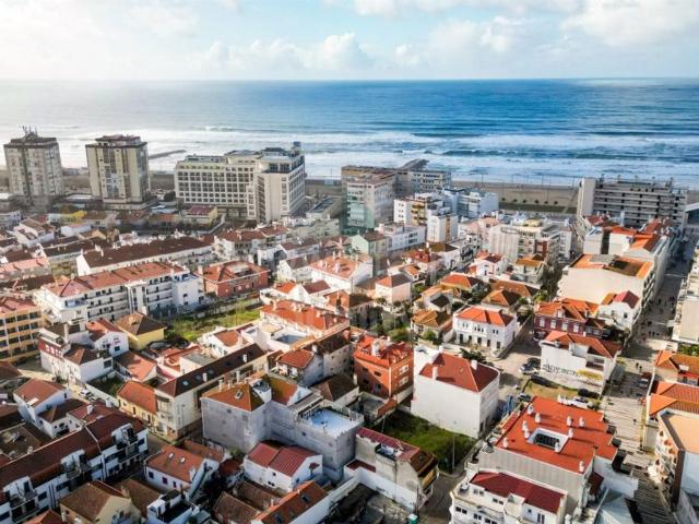 Terreno de 274 m2 à venda Almada, Portugal