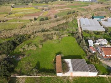 Terreno de 2880 m2 Loures, Portugal