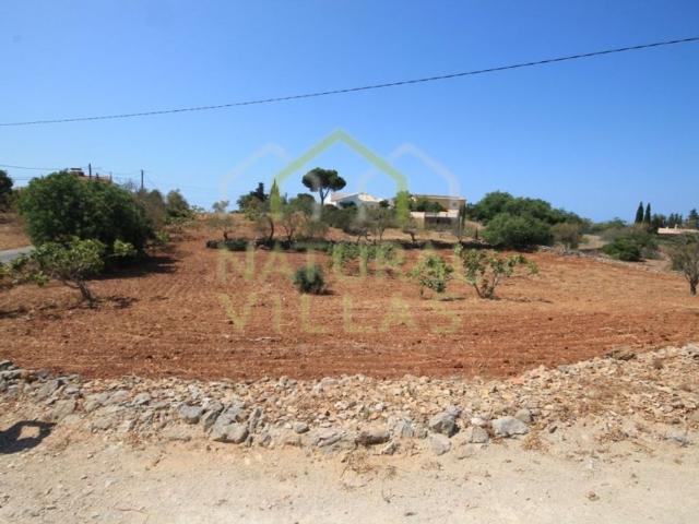 Terreno de 2900 m2 à venda Patroves, Albufeira, Faro