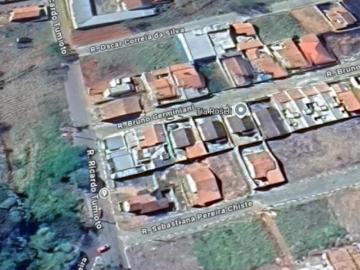 Terreno de 200 m² Venda no Centro