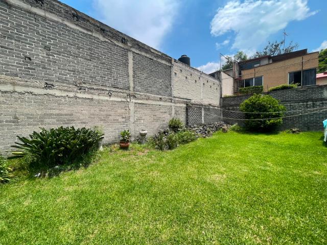 TERRENO DE 200m2, COL. PEDREGAL DE LAS AGUILAS