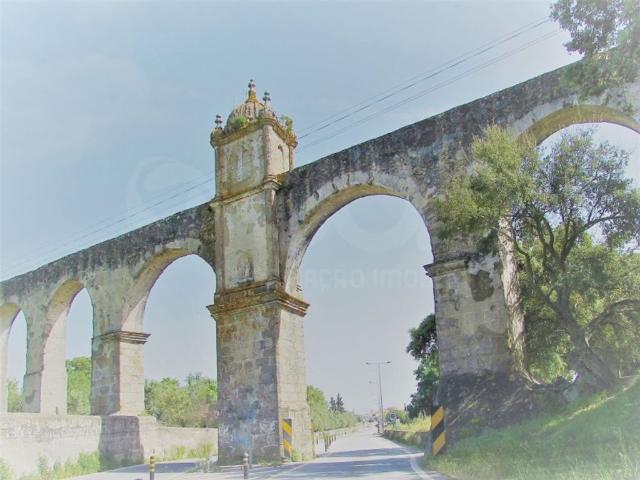 Terreno de 21000 m2 à venda Évora