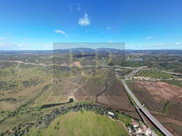 Terreno de 2127 m2 à venda Ladeira do Vau, Portimão, Faro