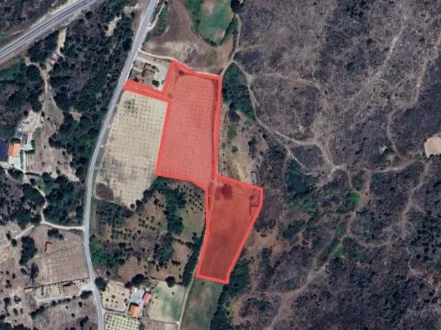 Terreno de 2145 m² em Valtorno e Mourão, Vila Flor
