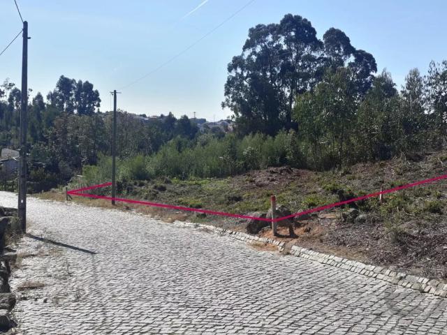 Terreno de 2240 m² à venda em Canelas, Portugal