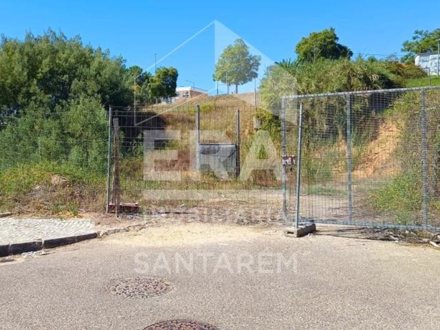Terreno de 2312 m2 Santarém, Portugal