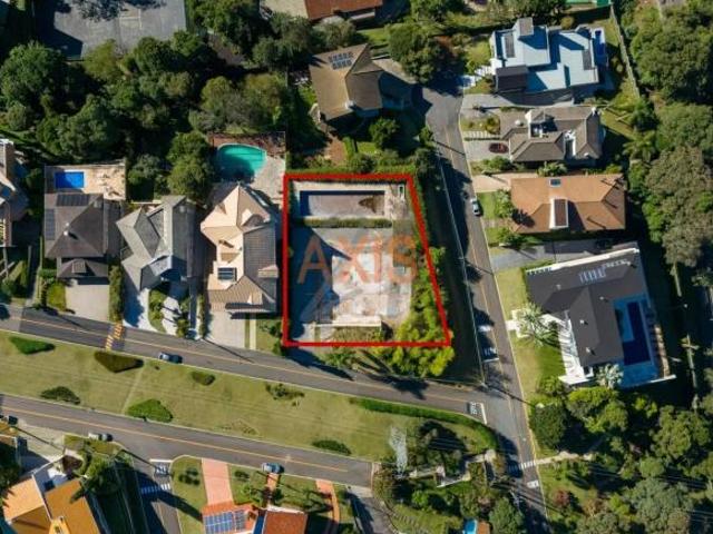 Terreno de 2.419m² à Venda no Residencial Theodoro de Bona | São João Curitiba