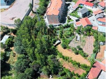 Terreno de 3400 m2 Fafe, Portugal
