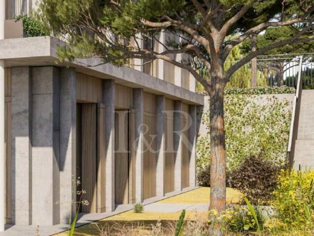 Terreno de 350 m2 Almada, Setúbal