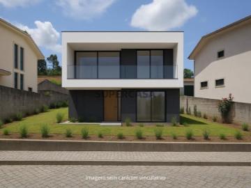 Terreno de 357 m² para Moradia de 4 Frentes em Fornelo Excelente Localização!