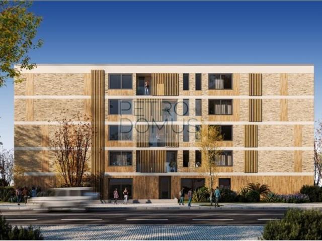 Terreno de 3612 m2 Centro, Marinha Grande, Leiria