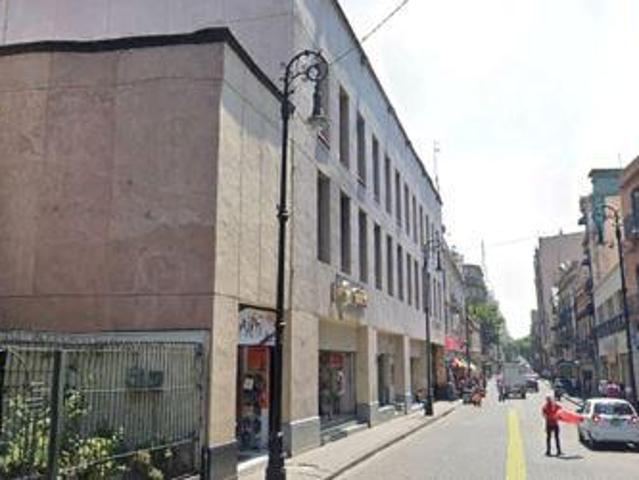 Terreno de 3659 m2 uso de suelo HO/8/20 en Eje Central CDMX