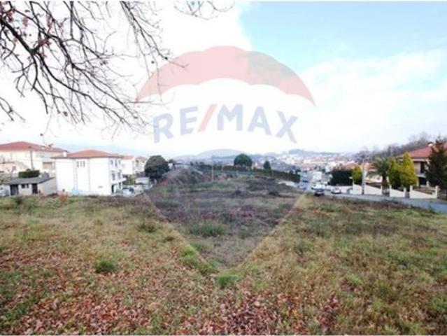 Terreno de 3910 m2 Guimarães, Portugal