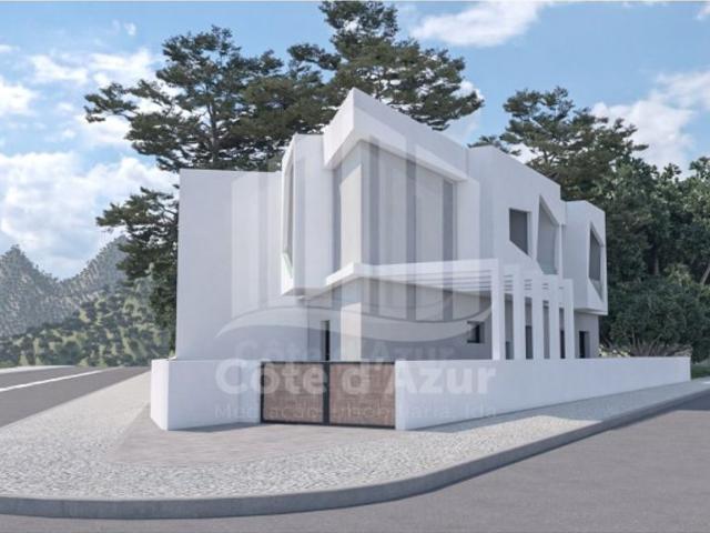 Terreno de 396 m2 Fernao Ferro, Seixal, Setúbal