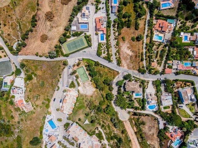Terreno de 300 m2 à venda Carvoeiro, Lagoa, Faro