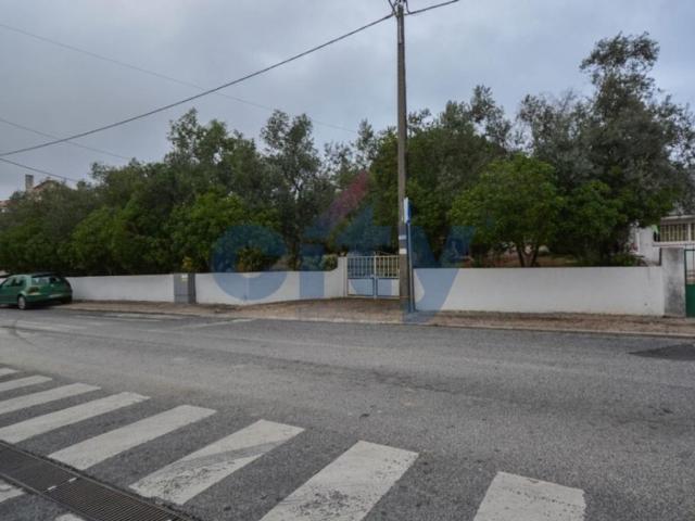 Terreno de 300 m2 Odivelas, Lisboa