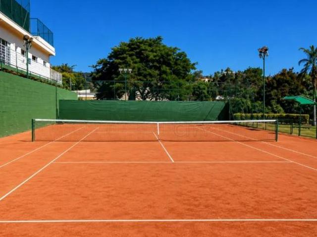 Terreno de 301,6 m² à venda no Condomínio New Ville por R$ 530 mil em Santana de Parnaíba