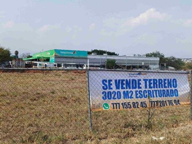 Terreno de 3020 m² Escriturado en venta en Acatlipa Centro a 130 m de la carretera federal