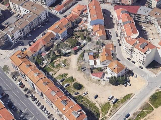 Terreno de 3100 m2 à venda Setúbal