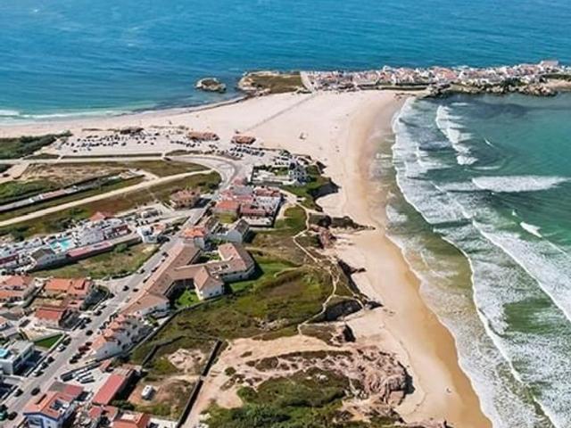 Terreno de 3132 m2 Peniche, Leiria