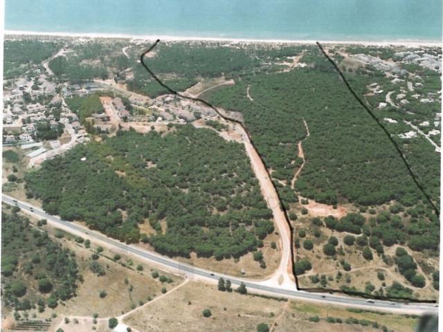 Terreno de 315980 m2 à venda Castro Marim, Faro