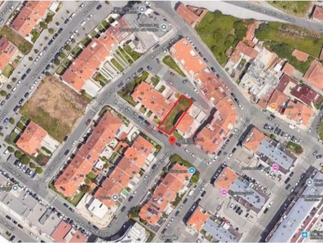 Terreno de 324 m2 à venda Aveiro