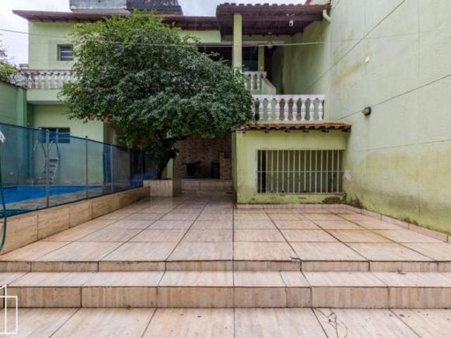 Terreno de 330 m², Artur Alvim, perto do metrô Patriarca • Vila Ré, quintal