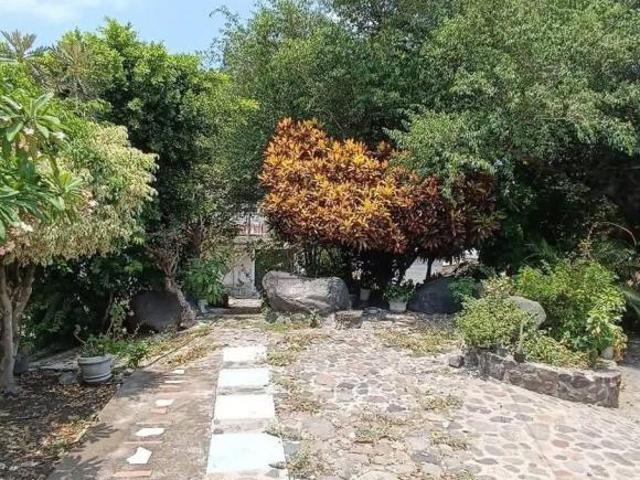 Terreno de 3393 m² en venta en Cuautla Sobre Avenida Principal
