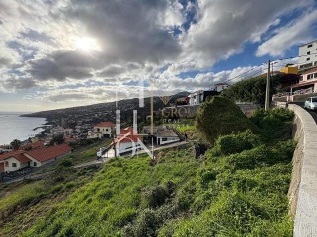 terreno de 3.500 m², em Santa Cruz